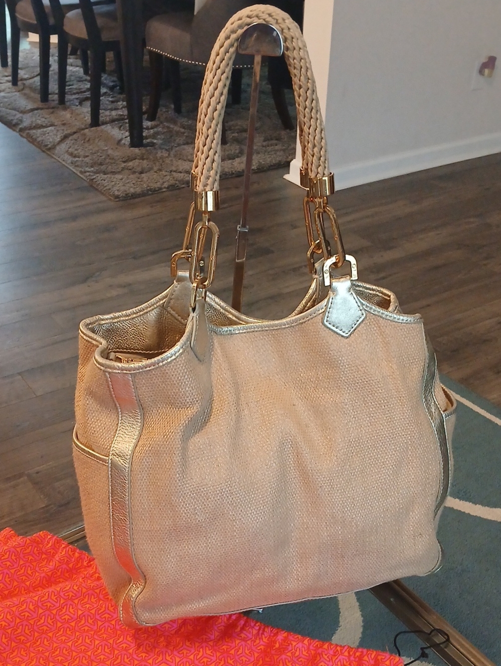 Tory Burch Metallic Beige Tote with Gold Hardware and Matching Wallet - Picture 7 of 17